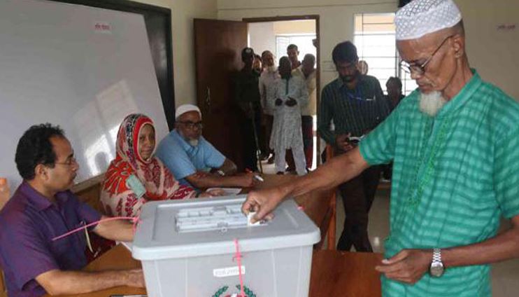 ১০৭ উপজেলায় ভোটগ্রহণ চলছে