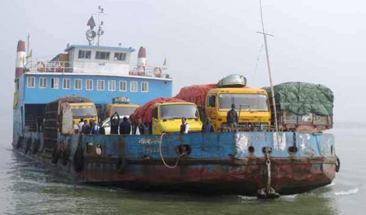 ঈদে ফেরিতে ট্রাক ও কাভার্ড ভ্যান পারাপার বন্ধ