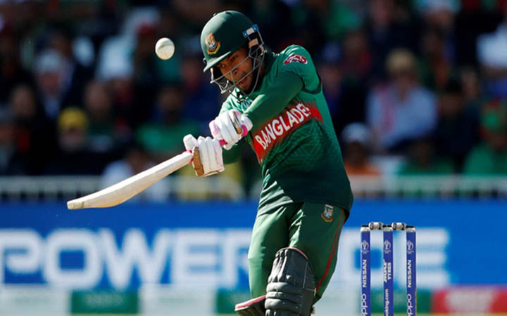 ২৯৭ রানের বড় টার্গেট দিল বাংলাদেশ
