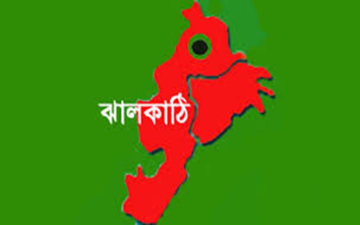 ব্রিজ ভেঙে ট্রাক নদীতে, যোগাযোগ বিচ্ছিন্ন