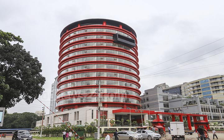 ডাক অধিদপ্তরের সদর দপ্তর ‘ডাক ভবন’ উদ্বোধন করলেন প্রধানমন্ত্রী