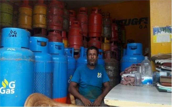 প্রতি সিলিন্ডারে ১০০ টাকার বেশি বাড়ছে গ্যাসের দাম