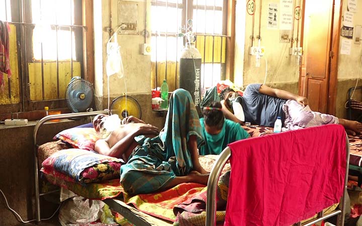 কুষ্টিয়ায় ২৪ ঘন্টায় করোনায় আক্রান্ত আরো ৭ জনের মৃত্যু, শনাক্ত ৩৭