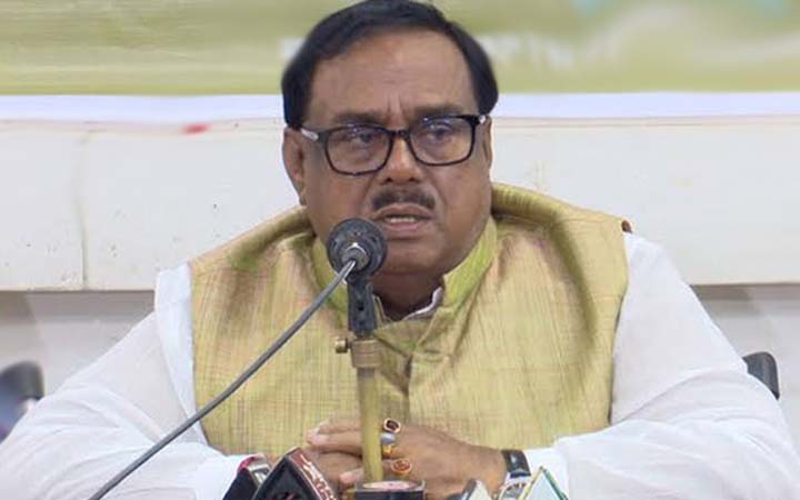 খাদ্য মজুদ আছে, স্থান সঙ্কট হবে না : খাদ্যমন্ত্রী