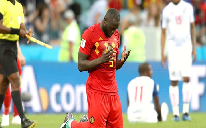 অবিশ্বাস্য মূল্যে চেলসিতে ফিরে লুকাকুর বিশ্ব রেকর্ড