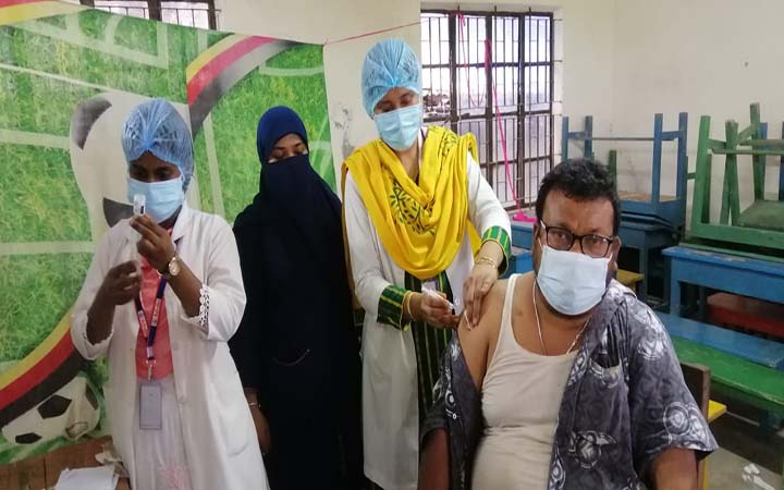 দেশে ২ কোটি ৩২ লাখের বেশি টিকার প্রয়োগ