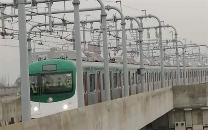 প্রথমবারের মতো দিয়াবাড়ি-পল্লবী চললো মেট্রোরেল