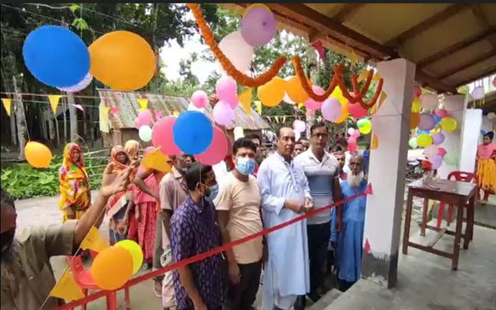 যশোরে আশ্রয়ণ প্রকল্পের ঘর প্রদান