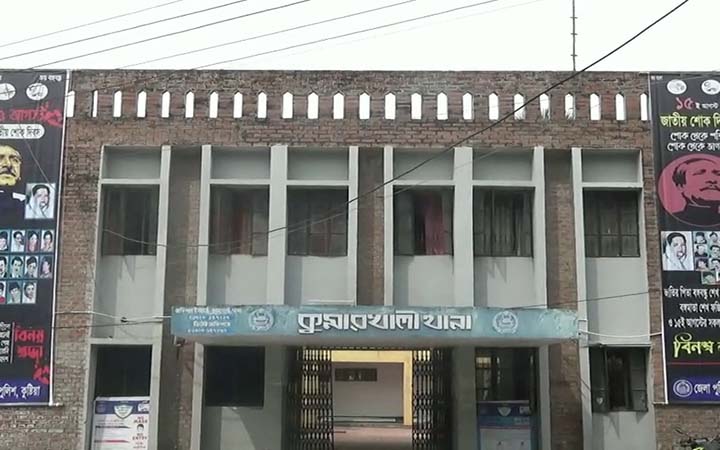 ভ্যান চুরি যাওয়ায়  ট্রেনে ঝাঁপ দিয়ে ভ্যানচালকের আত্মহত্যা