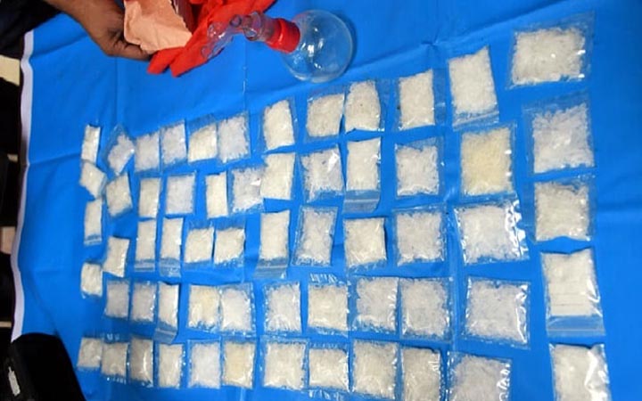 ভয়ংকর মাদক আইসের বড় চালান জব্দ, মূলহোতা আটক