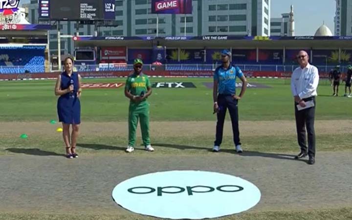 টস জিতে ফিল্ডিংয়ে দক্ষিণ আফ্রিকা,একাদশে ডি কক