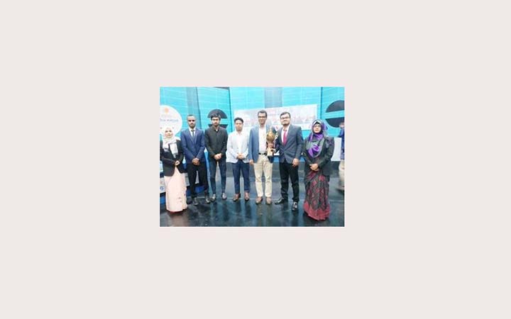 বিতর্কে প্রাইম এশিয়া ইউনিভার্সিটিকে হারিয়ে চ্যাম্পিয়নকুবি