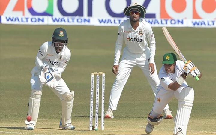 চট্টগ্রাম টেস্ট: ৮ উইকেটে জিতল পাকিস্তান