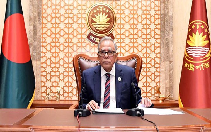 বিশ্ববিদ্যালয়ের শিক্ষার মান ও শিক্ষার্থীদের সক্ষমতা বাড়ানোর আহ্বান রাষ্ট্রপতির