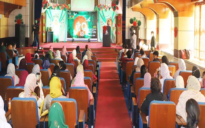 আদ্-দ্বীন উইমেন্স মেডিকেল কলেজে মহান স্বাধীনতার সুবর্ণ জয়ন্তী উপলক্ষে আলোচনাসভা ও সাংস্কৃতিক অনুষ্ঠান