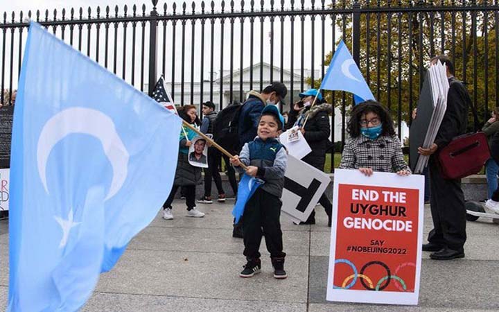 উইঘুর মুসলিম নির্যাতন, চীনের ওপর নিষেধাজ্ঞা আরোপ যুক্তরাষ্ট্রে