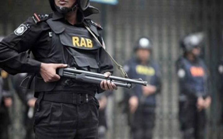 আন্তঃজেলা ডাকাত দলের মূলহোতাসহ ১০ সদস্যকে গ্রেপ্তার