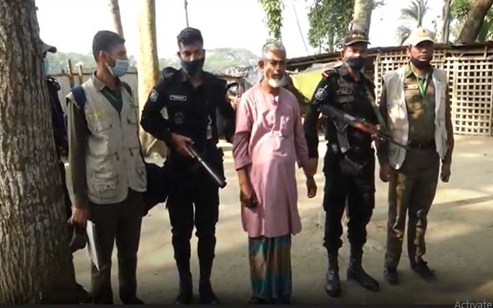 ঝুমা চিড়িয়াখানা থেকে বিভিন্ন ধরণের বণ্য প্রাণী উদ্ধার,আটক এক