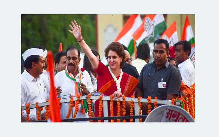 যোগীরাজ্যে প্রচারে প্রিয়াঙ্কা গান্ধী : আমার কাছে বোন আছে