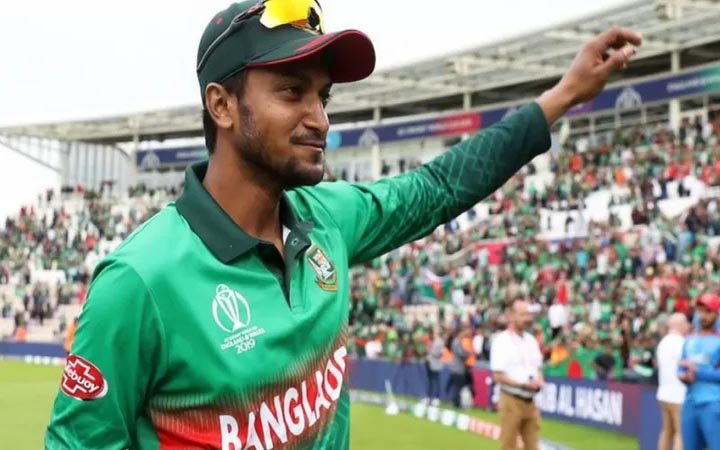 সাকিবের আন্তর্জাতিক ক্রিকেট থেকে বিদায় নিয়ে যে আলোচনা