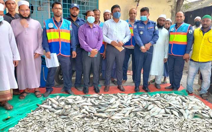 মুন্সিগঞ্জে ১২ মণ জাটকা জব্দ, আটক দুই