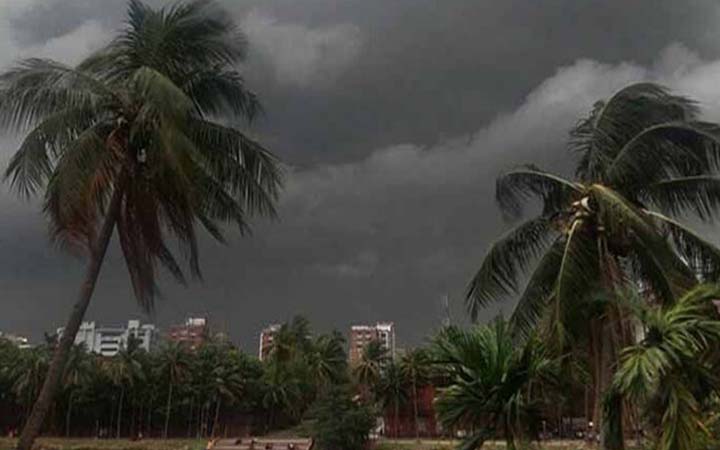 অশনি’র প্রভাবে খুলনা, বরিশাল ও চট্টগ্রামে ভারী বর্ষণের সম্ভাবনা