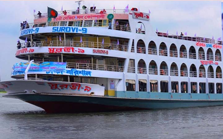 মেঘনায় চলন্ত লঞ্চ থেকে পড়ে বৃদ্ধ নিখোঁজ