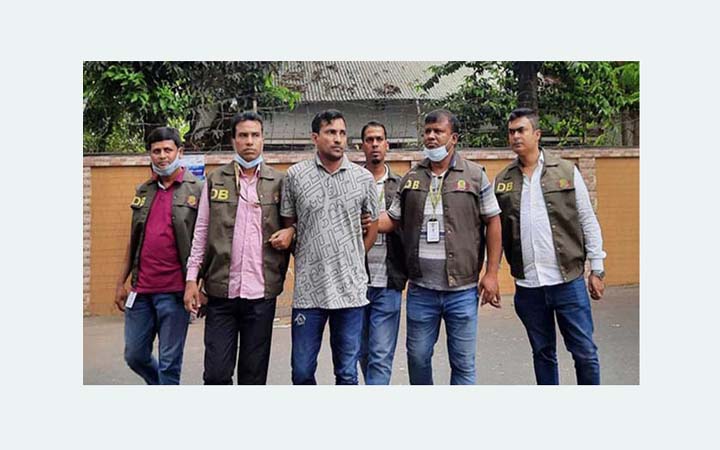 টিপুকে হত্যার কন্ট্রাক্ট নেন শুটার মাসুম