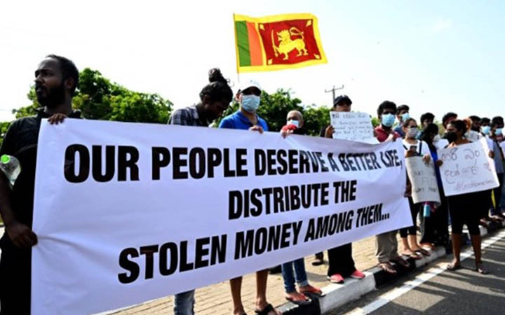 শ্রীলঙ্কায় জরুরি অবস্থা প্রত্যাহার