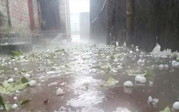 দেশের কোথাও কোথাও শিলা বৃষ্টি হতে পারে