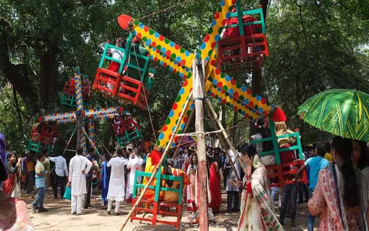 দেশে দেশে যেভাবে বর্ষবরণ হয়