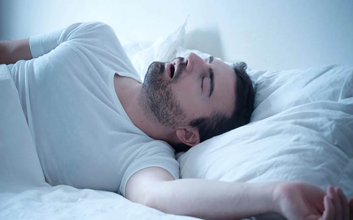 বেশি ঘুমালে কি মানুষ মোটা হয়?