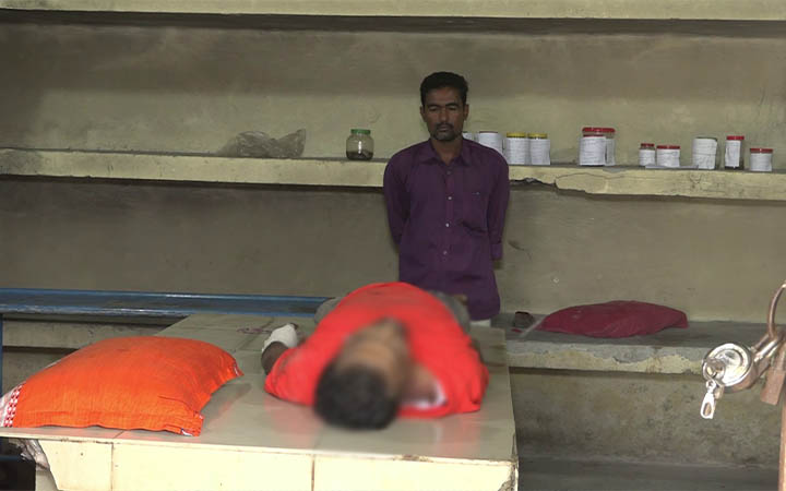 কুষ্টিয়ায়  যুব জোটের সাধারণ সম্পাদক মাহবুব খান সালাম সন্ত্রাসী হামলায় নিহত ,আটক ১