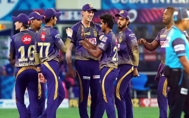 রাসেল ঝড়ে নতুন স্বপ্নে কলকাতা