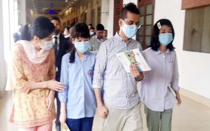 জাপানি শিশুর বাবার বিরুদ্ধে মায়ের আদালত অবমাননার আবেদন