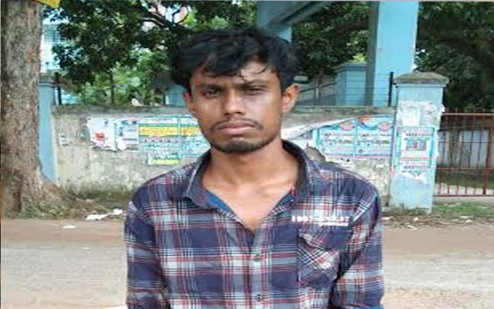 পাবিপ্রবি শিক্ষার্থীকে মারধর করে মোবাইল-মানিব্যাগ ছিনতাই