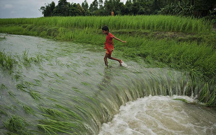 জলবায়ু বিষয়ক জরুরি অবস্থা ঘোষণা করেছে ভানুয়াতু