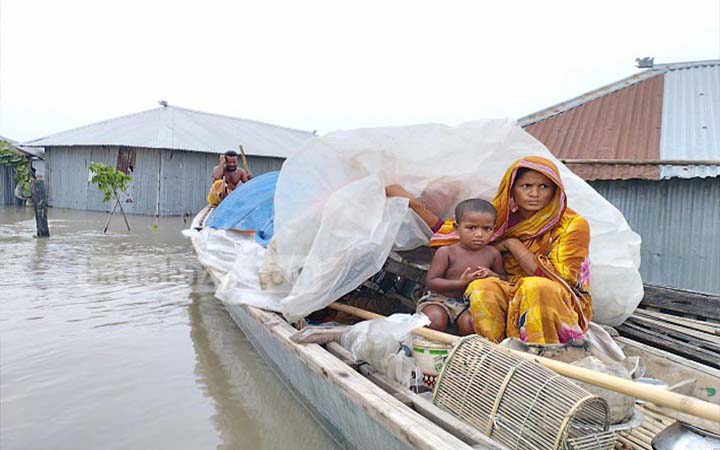 কুড়িগ্রামে বাড়ছে ব্রহ্মপুত্র-ধরলার পানি, নতুন নতুন এলাকা প্লাবিত