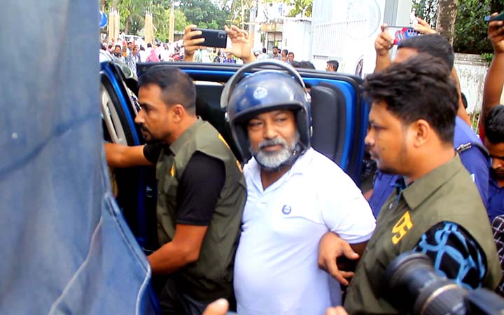 শেখ হাসিনা হত্যাচেষ্টা মামলার মৃত্যুদন্ডপ্রাপ্ত পলাতক আসামী জাকারিয়া পিন্টুকে কারাগারে প্রেরণ