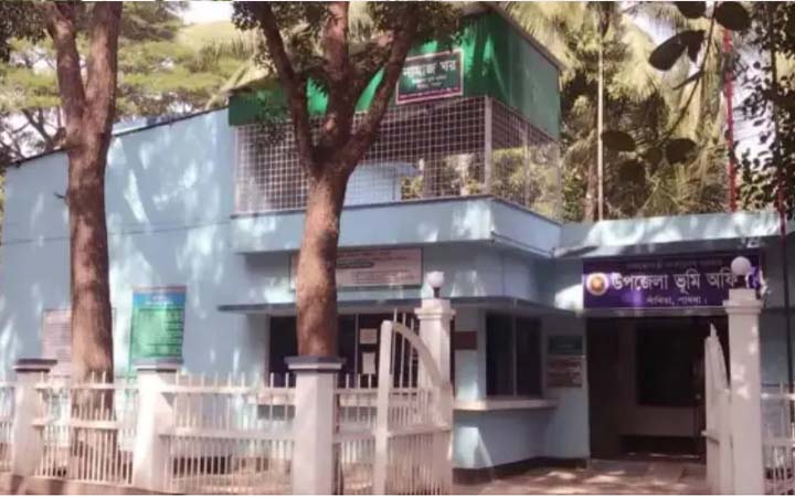 জাল দলিলসহ ভুয়া কাগজপত্র তৈরি করে ৫২ বিঘা জমি দখলের অপচেষ্টা!