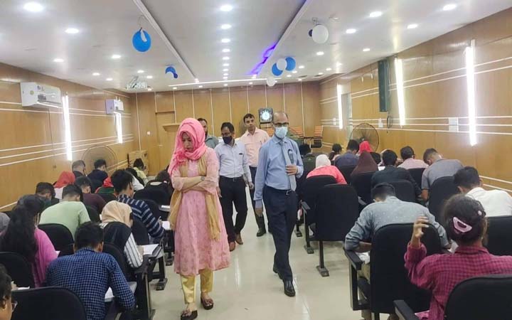 কুবিতে 'সি' ইউনিটের ভর্তি পরীক্ষা সম্পন্ন: উপস্থিতি ৯২ শতাংশ