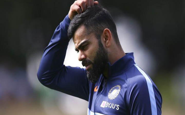ভারতের জন্য বোঝা হয়ে দাঁড়িয়েছেন বিরাট!