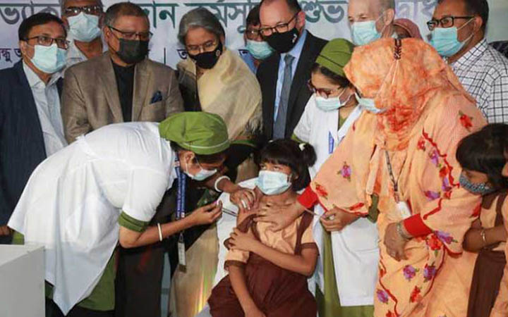৫ থেকে ১১ বছরের শিশুদের টিকা দেয়া শুরু