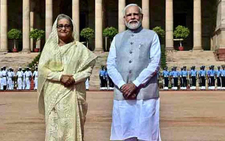 হায়দরাবাদ হাউসে হাসিনা-মোদির বৈঠক চলছে