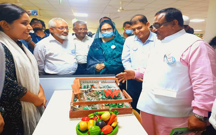 চালের পুষ্টির অপচয়রোধে সামাজিক আন্দোলন গড়ে তুলতে হবে : খাদ্যমন্ত্রী