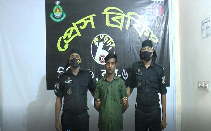 যশোরে স্ত্রী হত্যার ঘটনায় স্বামী ইউপি মেম্বার ইসমাইল গাজী আটক