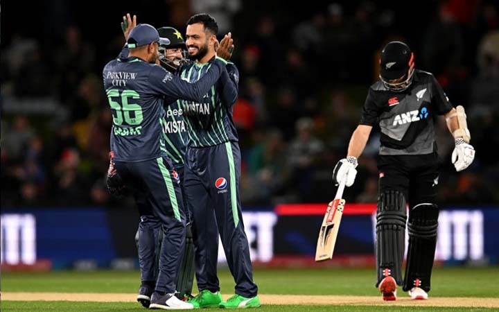 পাকিস্তানকে ১৪৮ রানের টার্গেট দিল নিউজিল্যান্ড