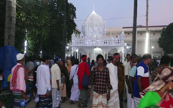বাউল সম্রাট লালন সাঁইয়ের ১৩২ তম তিরোধান দিবস উপলক্ষে ৩ দিনব্যাপী সাধুসঙ্গ