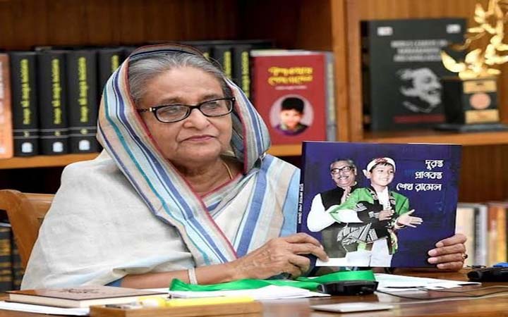যুদ্ধ ও অস্ত্র ব্যবসা পরিহার করে শান্তিপূর্ণ বিশ্ব চান প্রধানমন্ত্রী