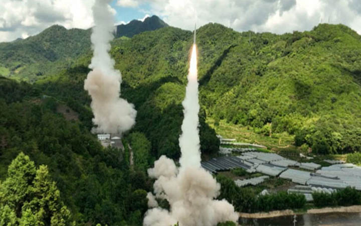 আকাশে চীনের যুদ্ধ বিমান, আতঙ্ক বাড়ছে তাইওয়ানে